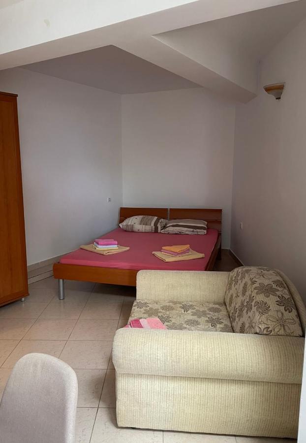 Apartments Sveti Stefan-Marko Екстериор снимка
